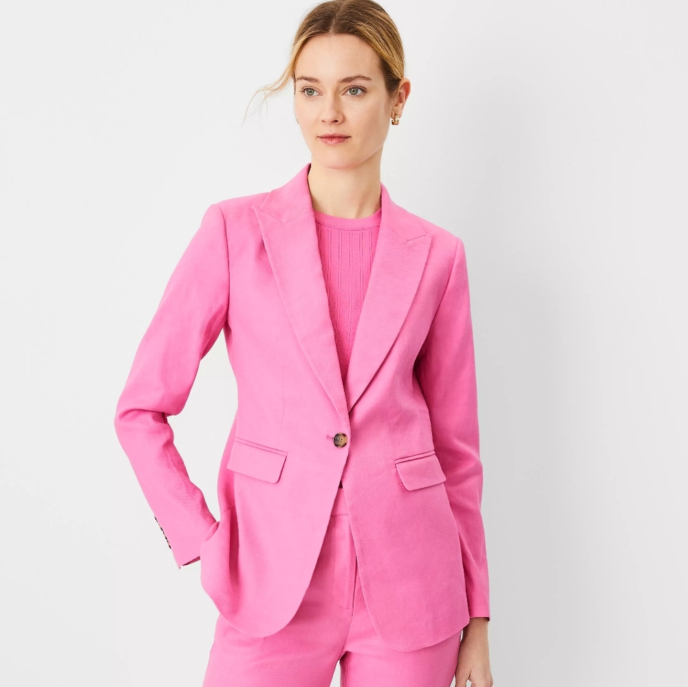 Ann Taylor The petite wide peak lapel one button pink linen blazer size 12P